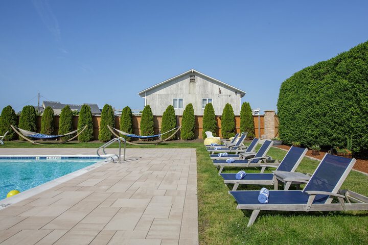 Pool 15 of 121