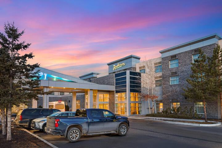 Radisson Hotel & Conference Centre Calgary Airport