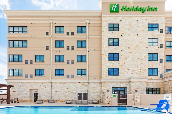 Holiday Inn Houston NE - Bush Airport Area by IHG