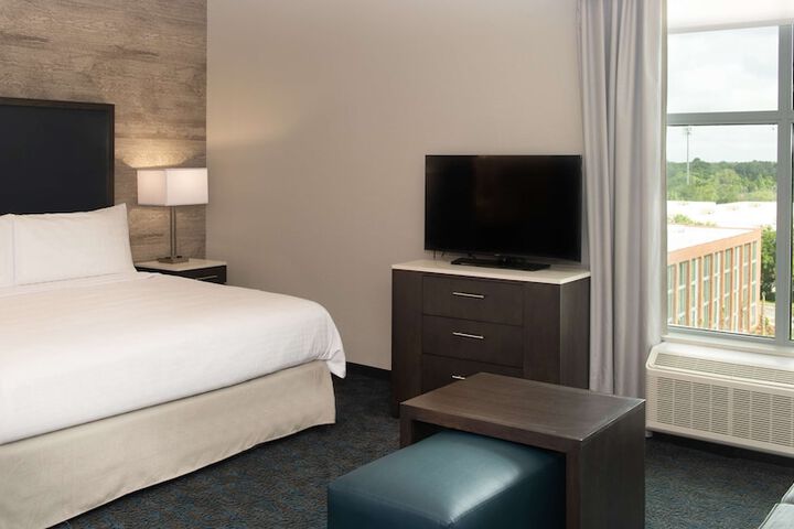Room 21 of 52