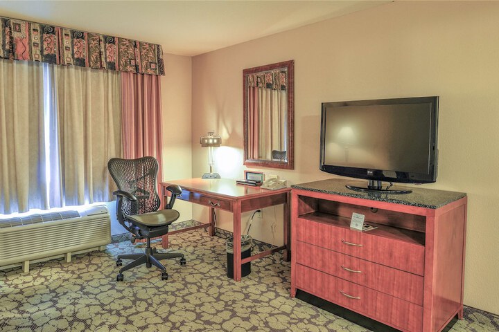 Room 37 of 54