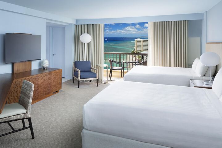 Hyatt Regency Waikiki Beach Resort & Spa