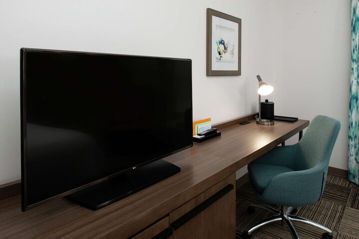 Room 32 of 44