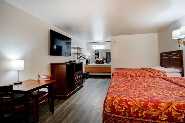 Room 10 of 59