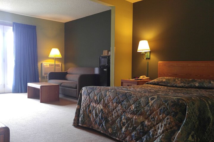 Room 30 of 80