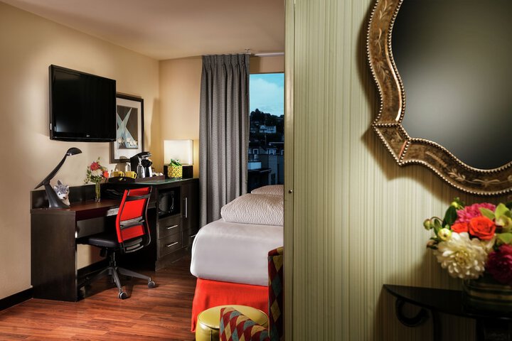 Room 16 of 55