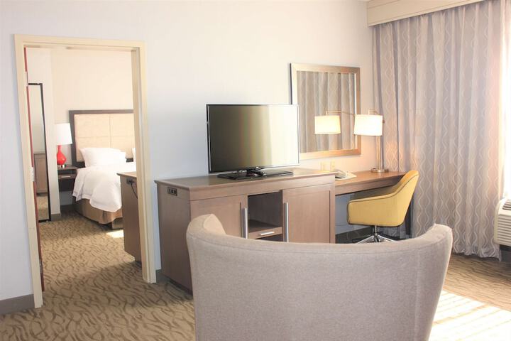 Room 25 of 36