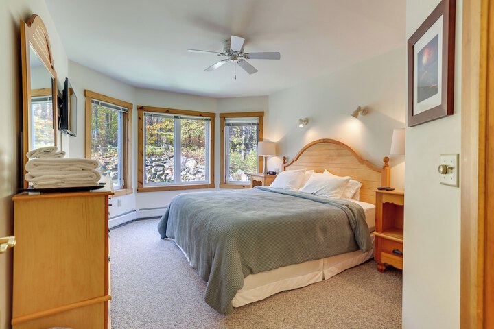 Ski-in / ski-out at Jay Peak Resort Condo!