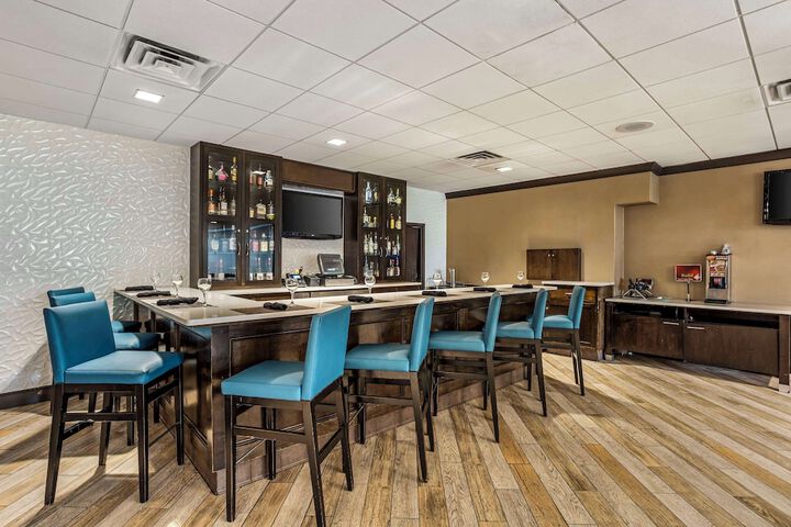 Kingston Regency Inn