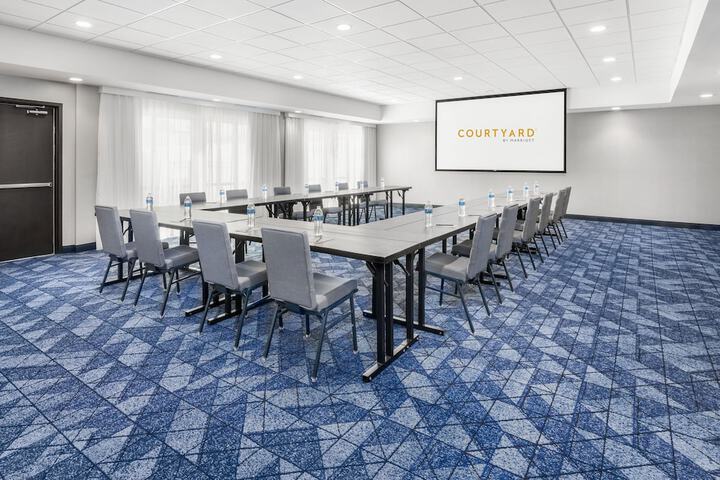 Courtyard by Marriott Auburn