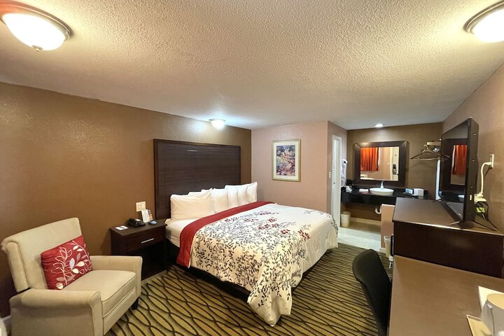 Room 98 of 155