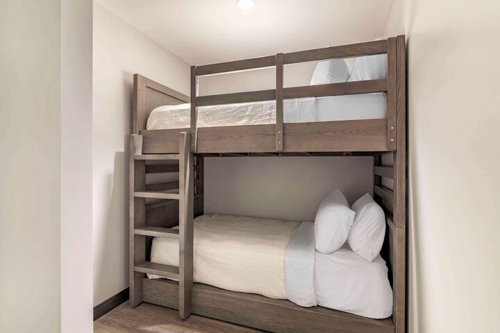 Room 63 of 101