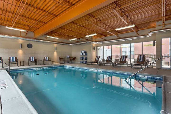 Pool 4 of 43