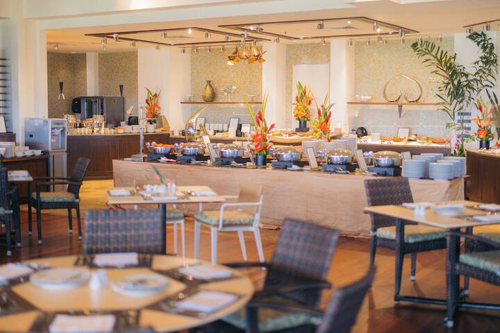 The Kahala Hotel & Resort