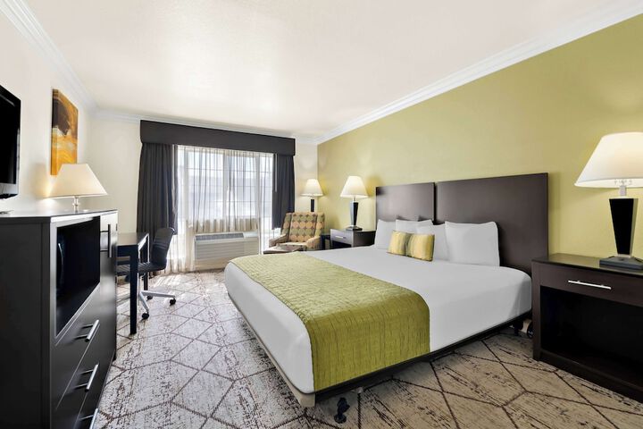 Best Western Executive Inn