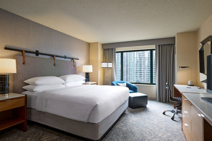 Sheraton Grand Chicago Riverwalk