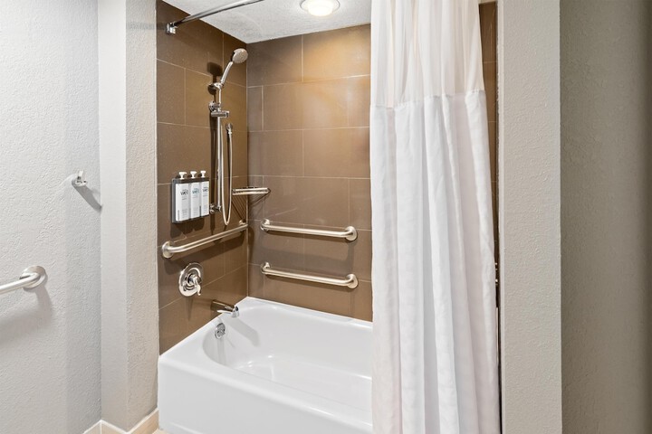 HYATT house Boston / Burlington