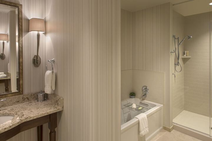 Room 20 of 54