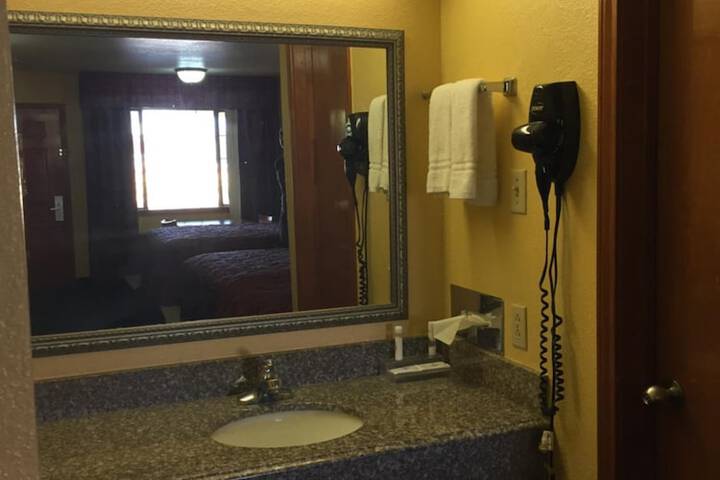 Room 18 of 32