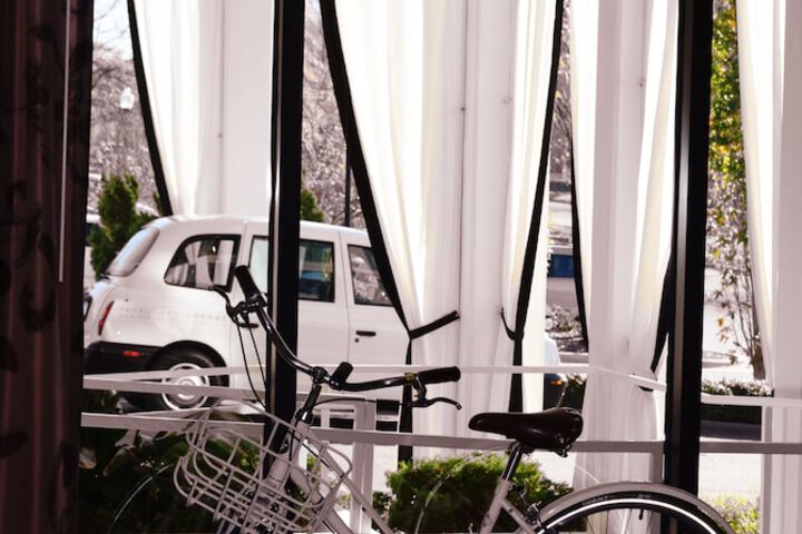 Proximity Hotel