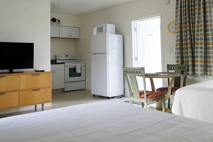 Room 42 of 50