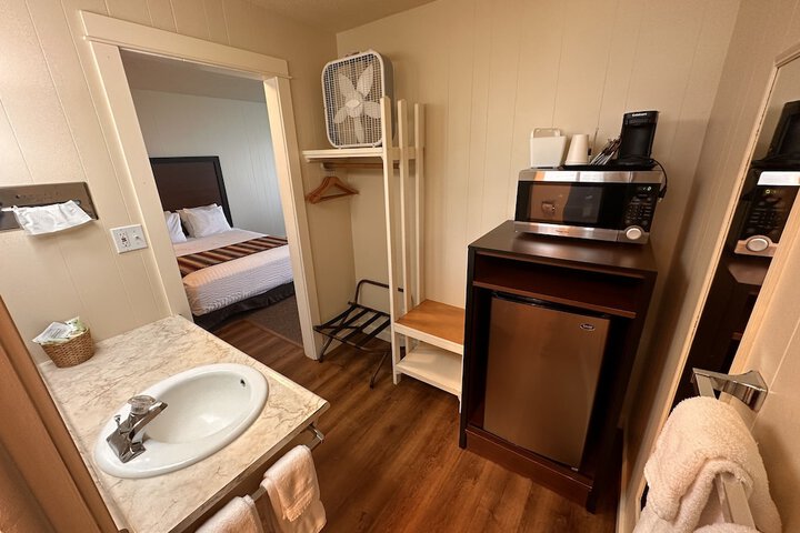 Room 29 of 181