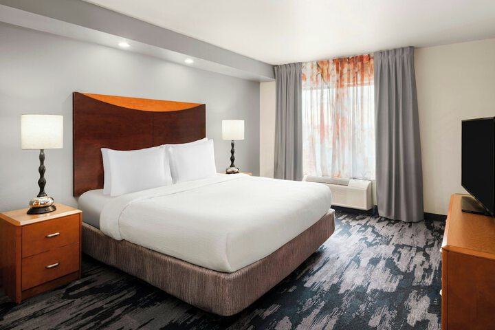 Fairfield Inn & Suites by Marriott Denver Aurora / Parker