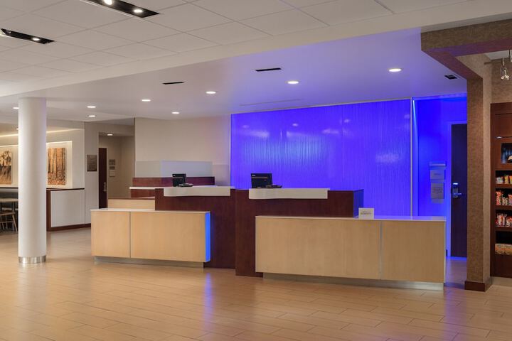 Fairfield Inn & Suites Columbia