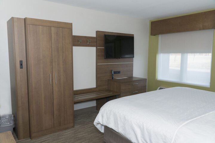 Room 41 of 82
