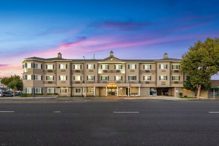 Hotel 1550 - SFO Airport