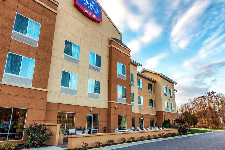 Fairfield Inn & Suites by Marriott Harrisburg West