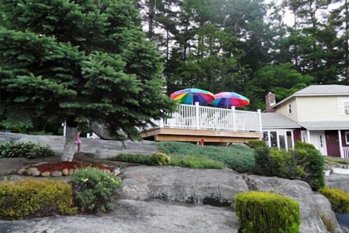 Pinebrook Motel