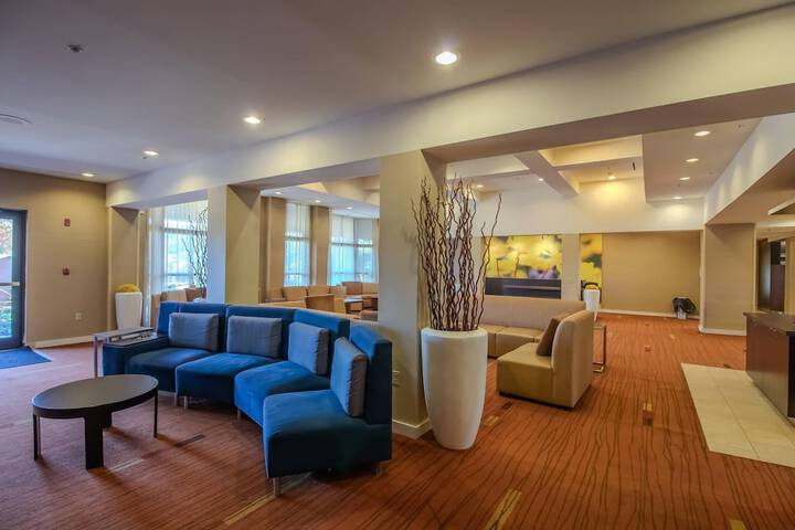 Country Inn & Suites by Radisson Convention Center