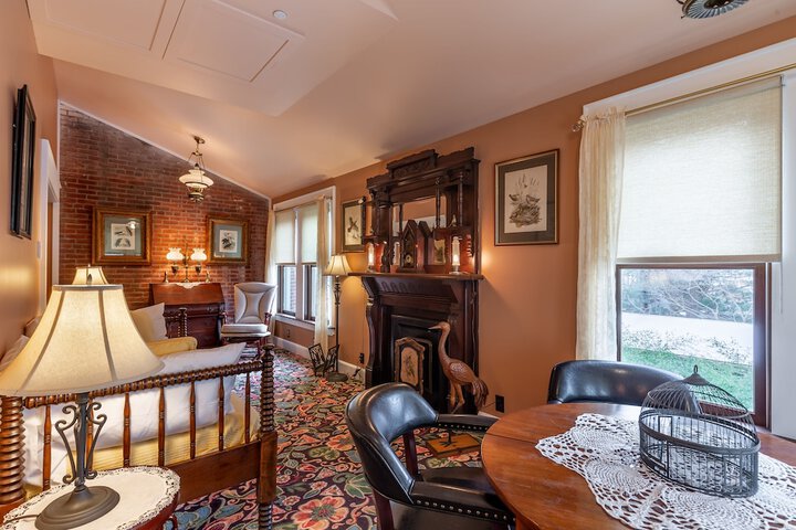 Steele Mansion