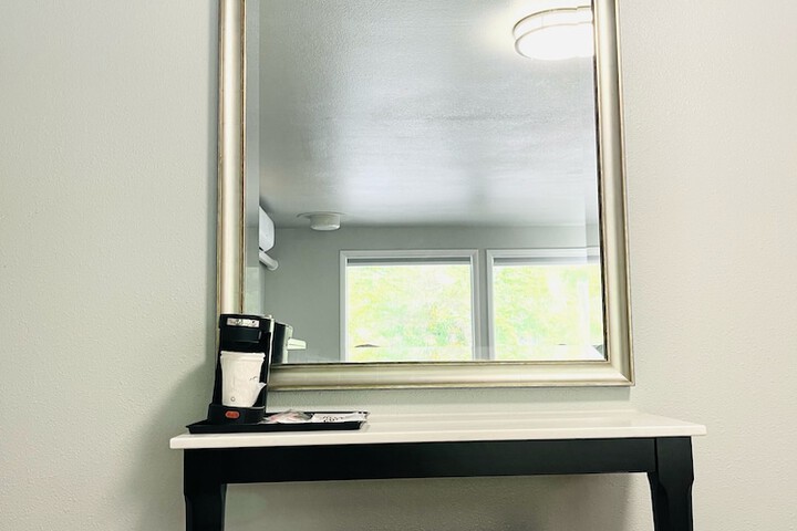 Room 17 of 113
