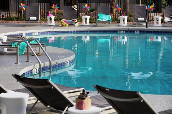 MOXY Phoenix Tempe / ASU Area