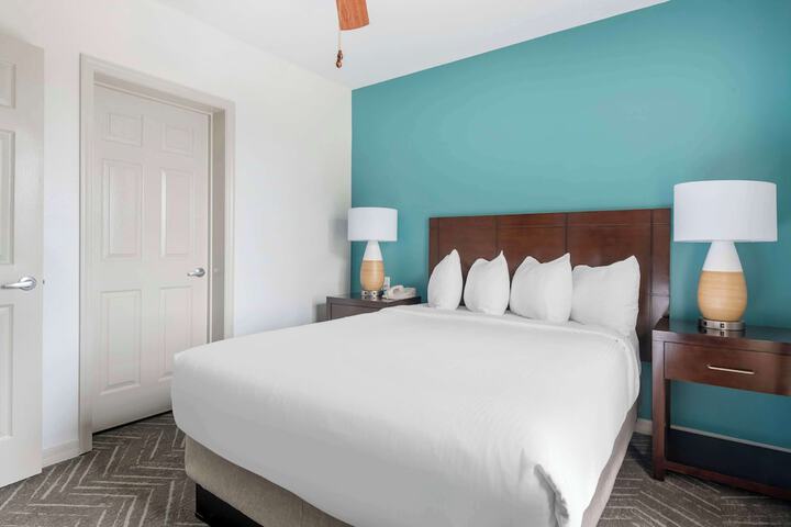 Hilton Vacation Club Aqua Sol Orlando West