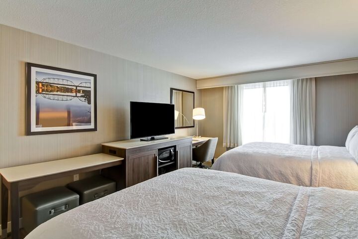 Room 16 of 37
