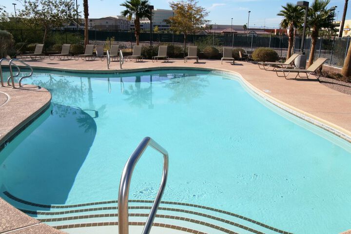 Pool 6 of 44