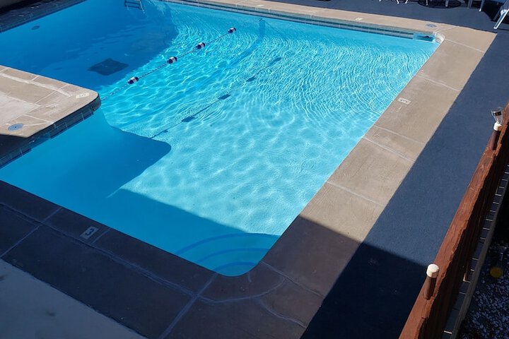 Pool 2 of 14