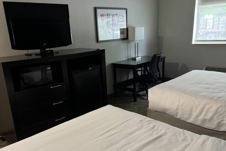 Comfort Inn Huntington near University area