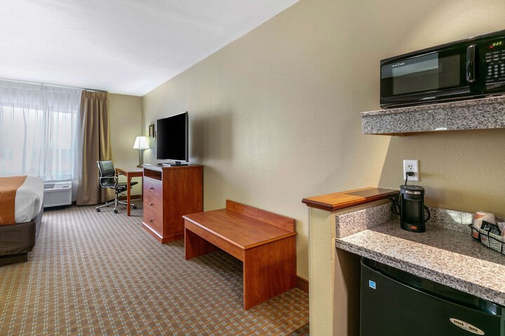 Room 34 of 78