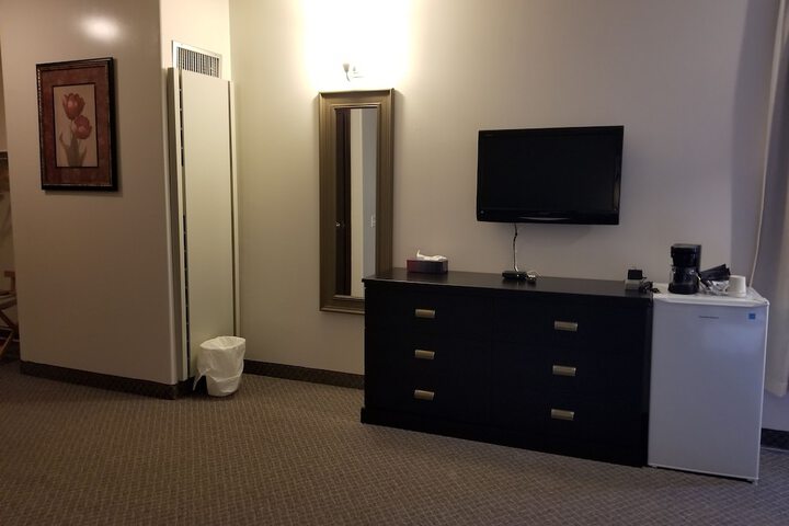 Room 56 of 82