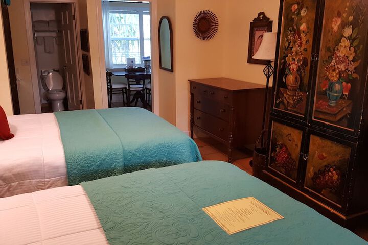 Room 198 of 392