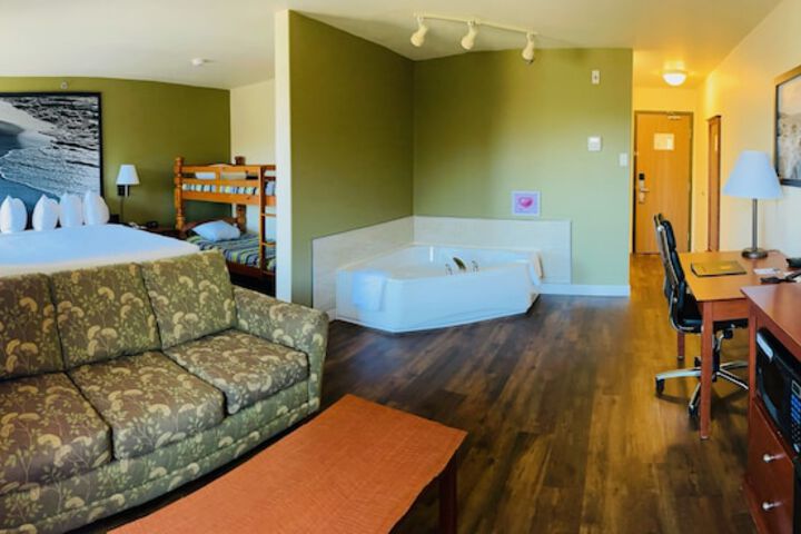 Room 63 of 86