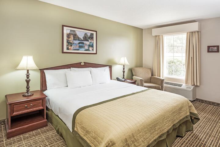 Baymont by Wyndham Valdosta at Valdosta Mall