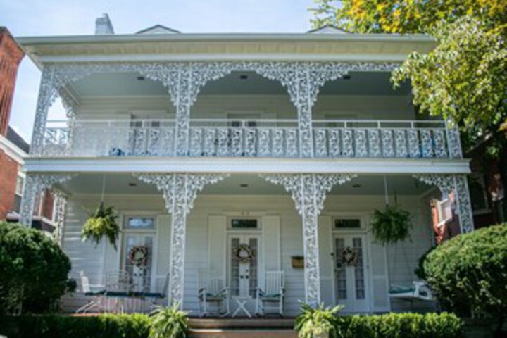 Governors Inn Bed & Breakfast