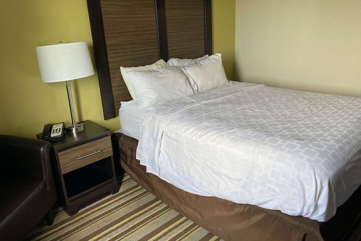 Room 20 of 24