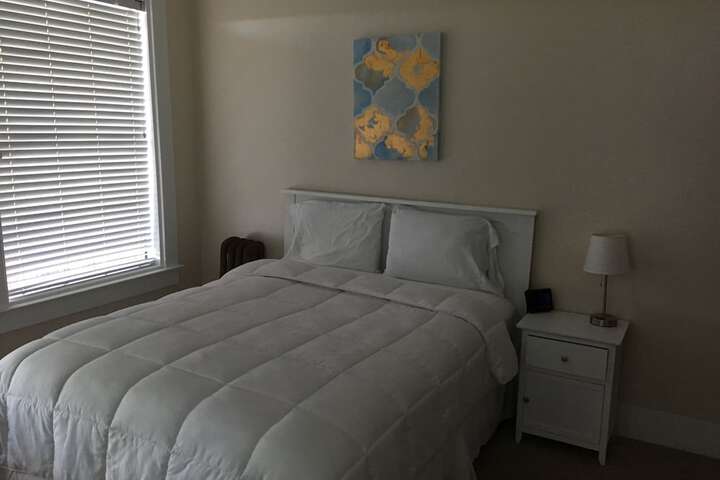 Room 30 of 37