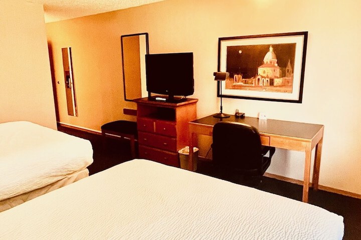 Room 15 of 26